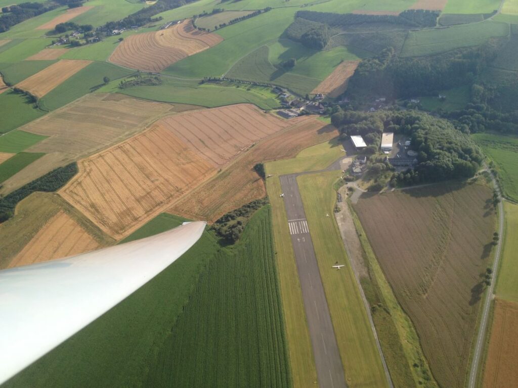 Meschede-Schüren aus dem Segelflugzeug